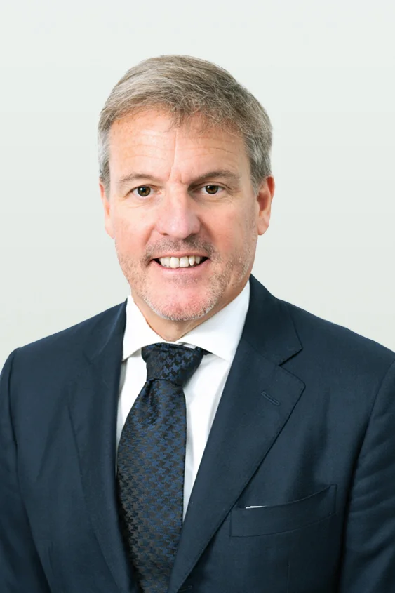 Christopher Wein : Chief Operating Officer