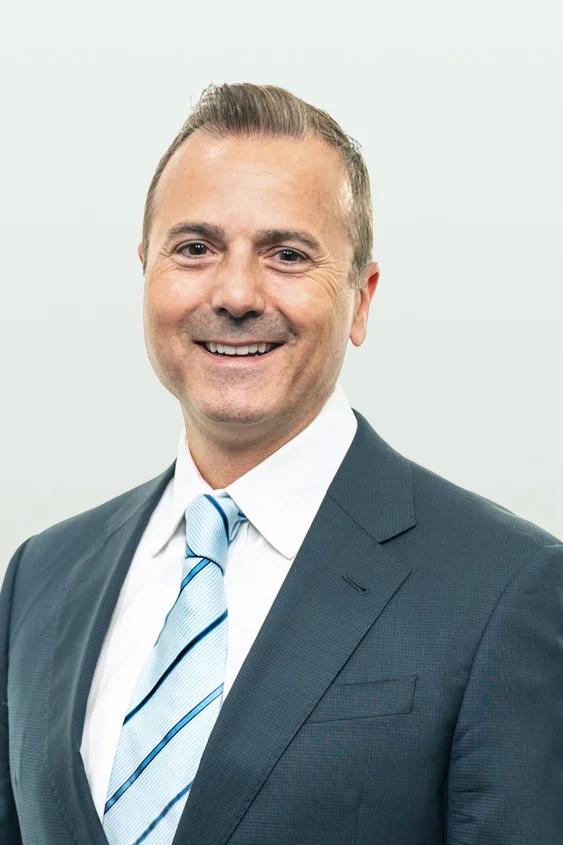 Raymond Sawicki : Senior Vice-President, National and Strategic Accounts